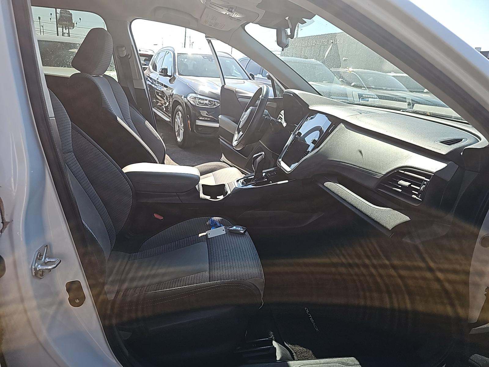 2023 Subaru Outback Premium AWD