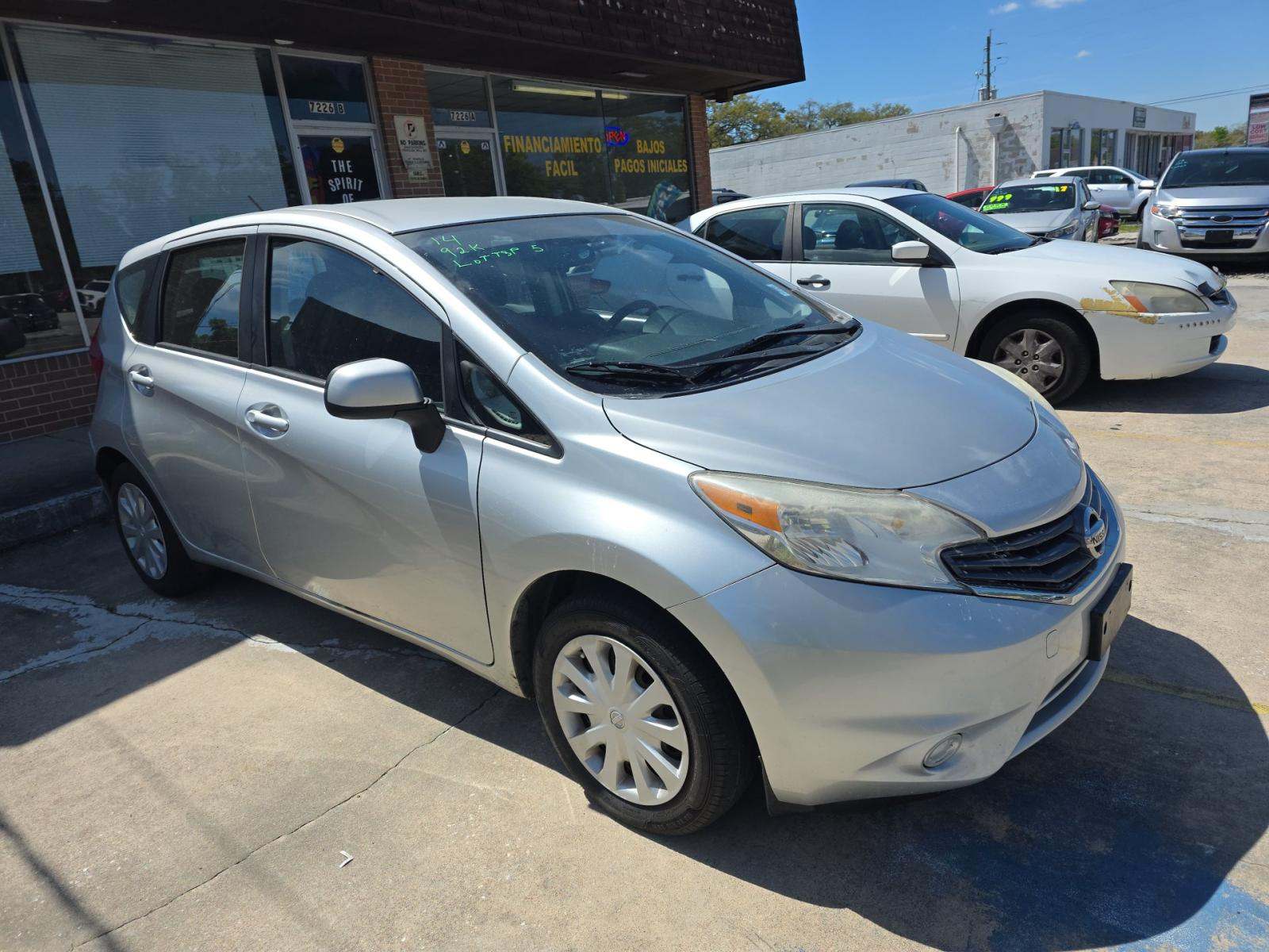 NISSAN VERSA NOTE - 4