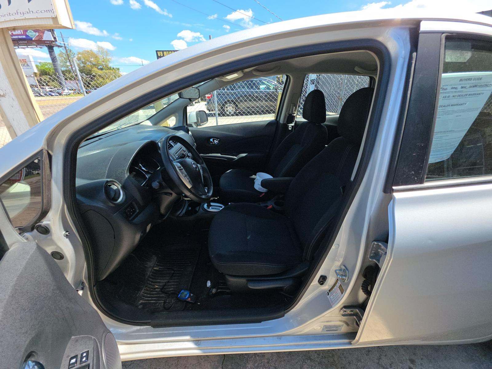 NISSAN VERSA NOTE - 6