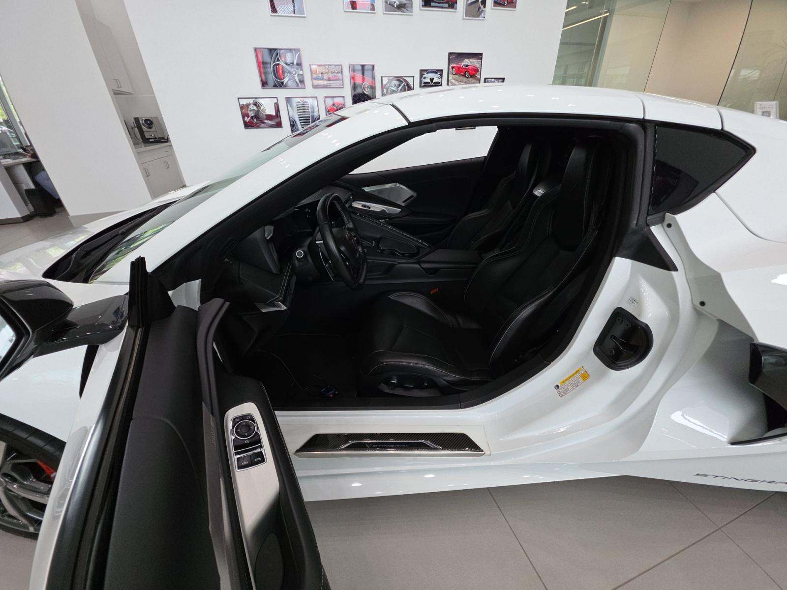 CHEVROLET STINGRAY - 6