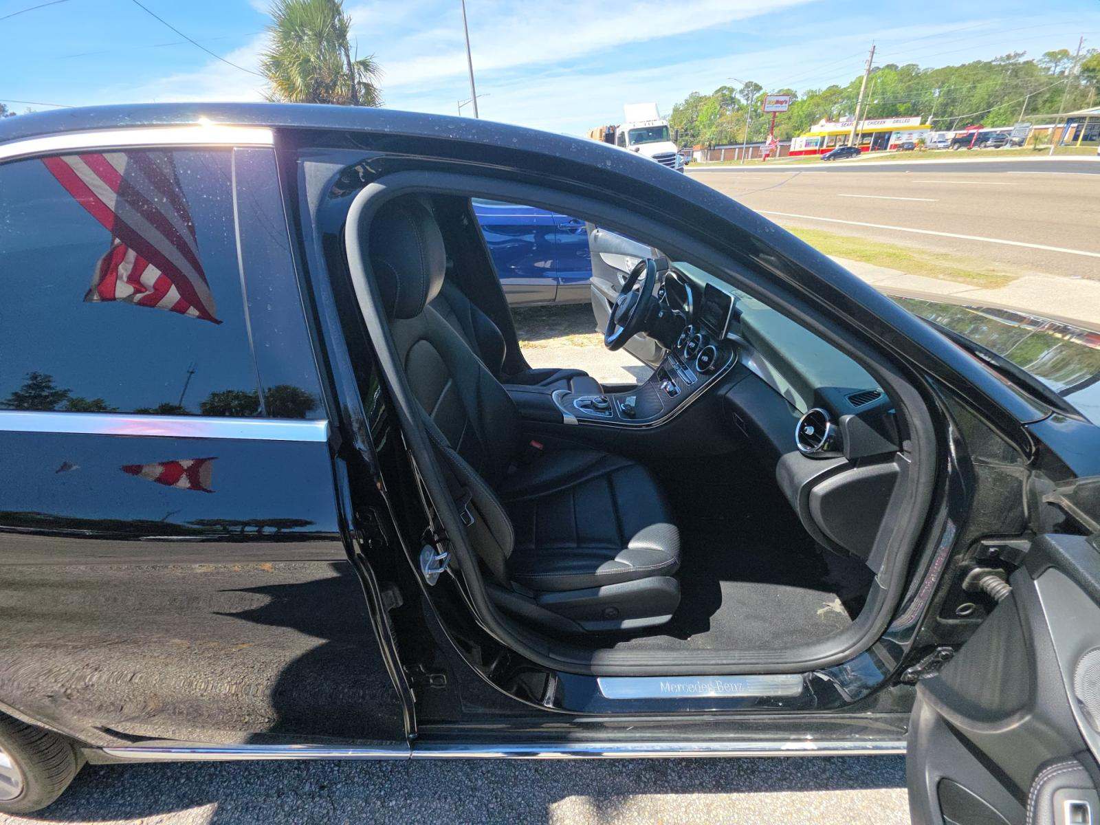 2018 Mercedes-Benz C-Class C 300 RWD