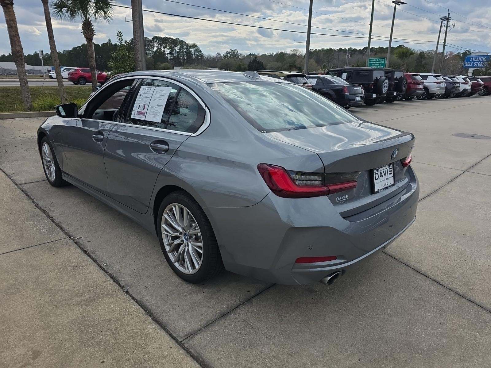 2024 BMW 3 Series 330e RWD