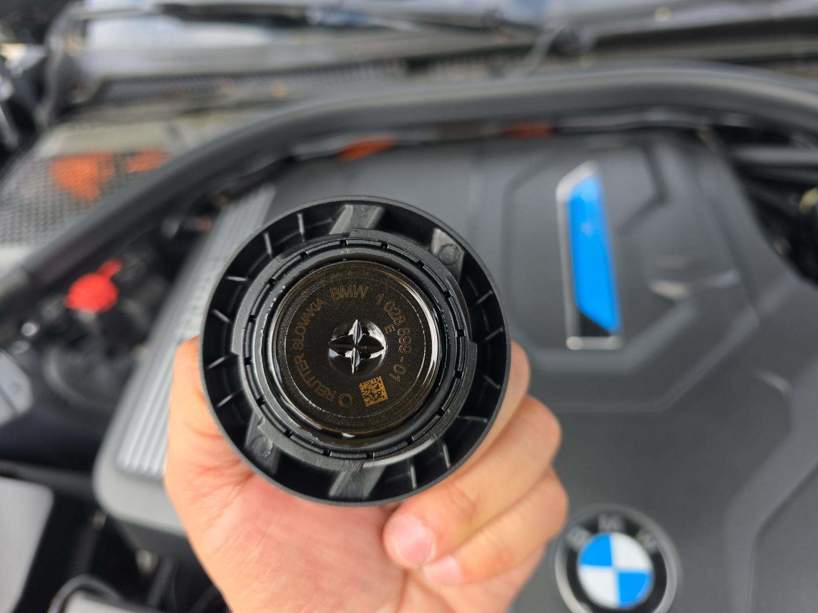 2024 BMW 3 Series 330e RWD