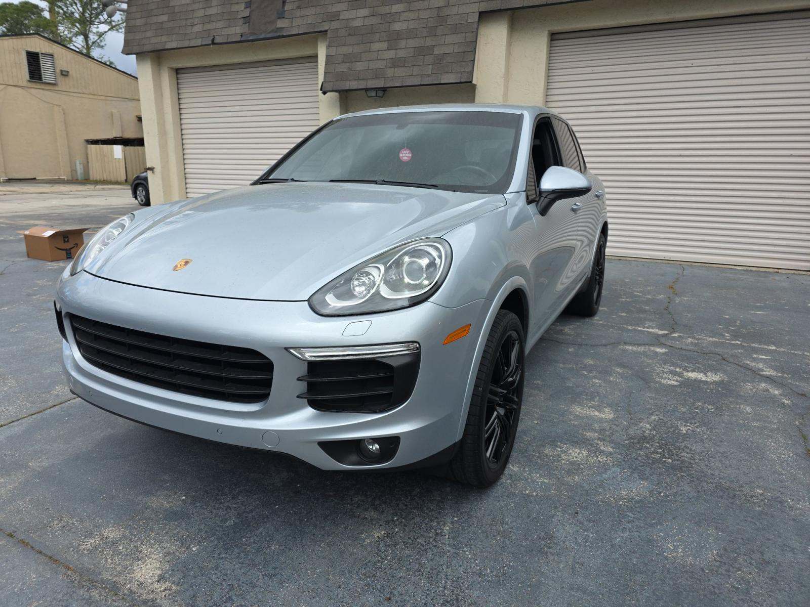 2017 Porsche Cayenne Platinum Edition AWD