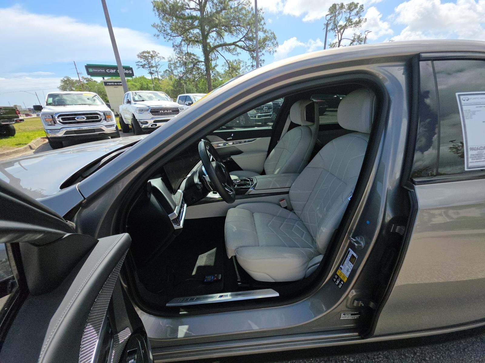 2024 BMW 7 Series 740i xDrive AWD