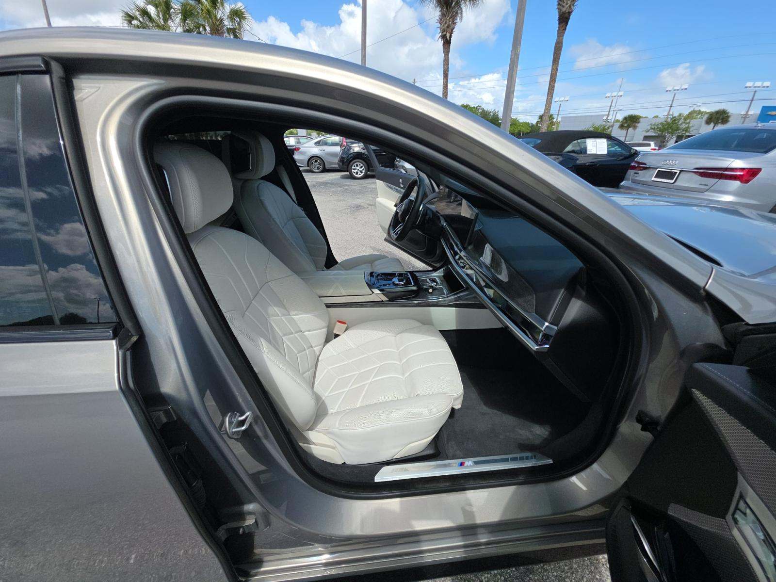 2024 BMW 7 Series 740i xDrive AWD