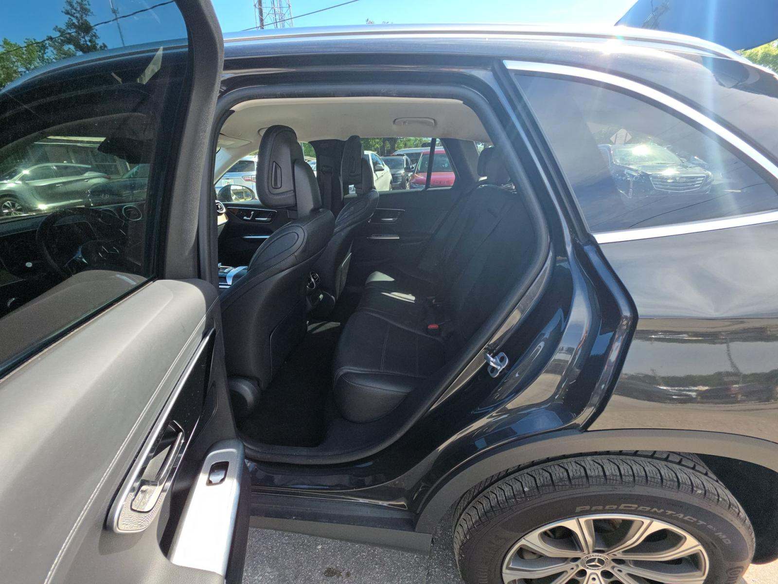 2024 Mercedes-Benz GLC GLC 300 RWD