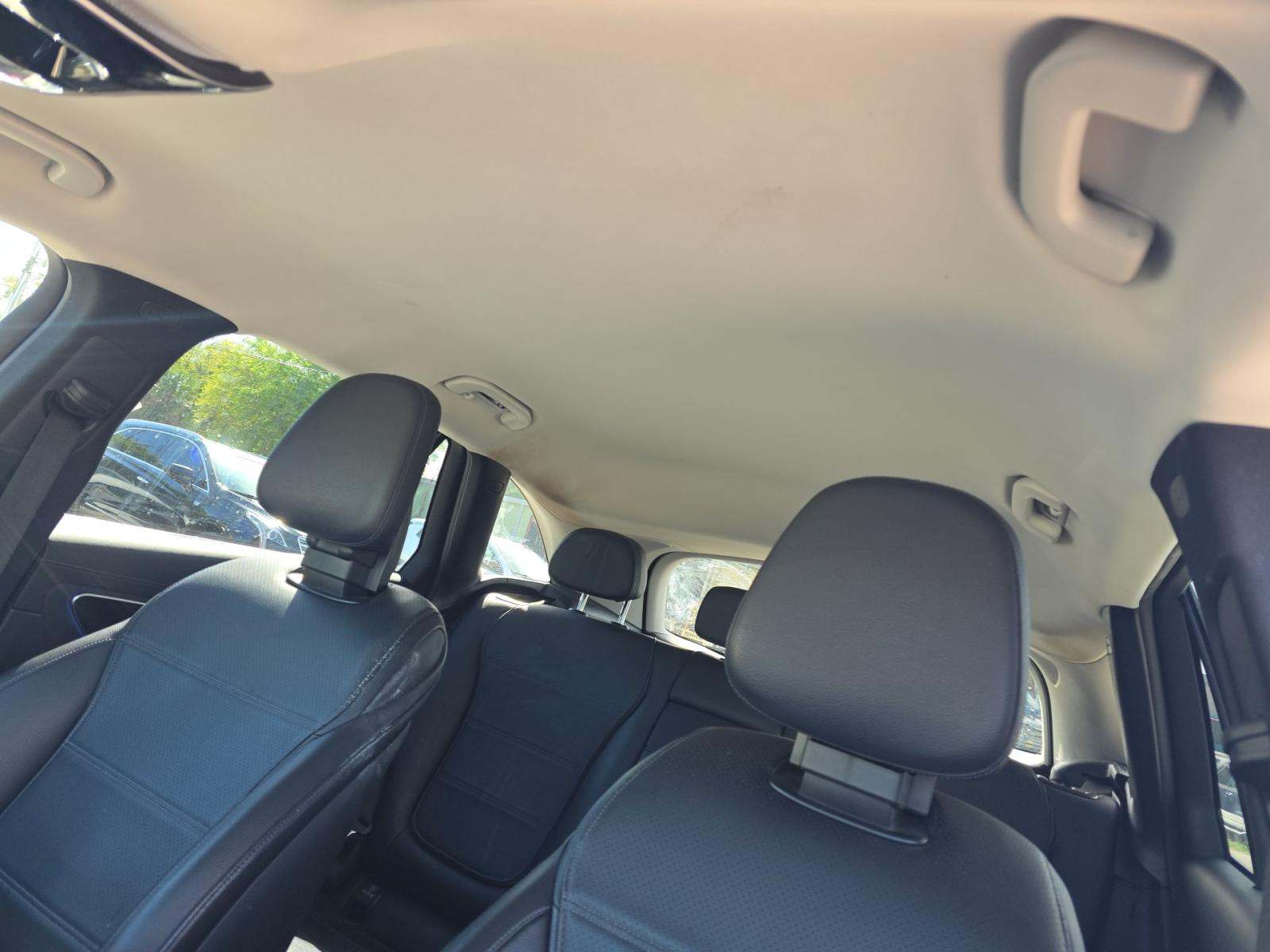 2024 Mercedes-Benz GLC GLC 300 RWD