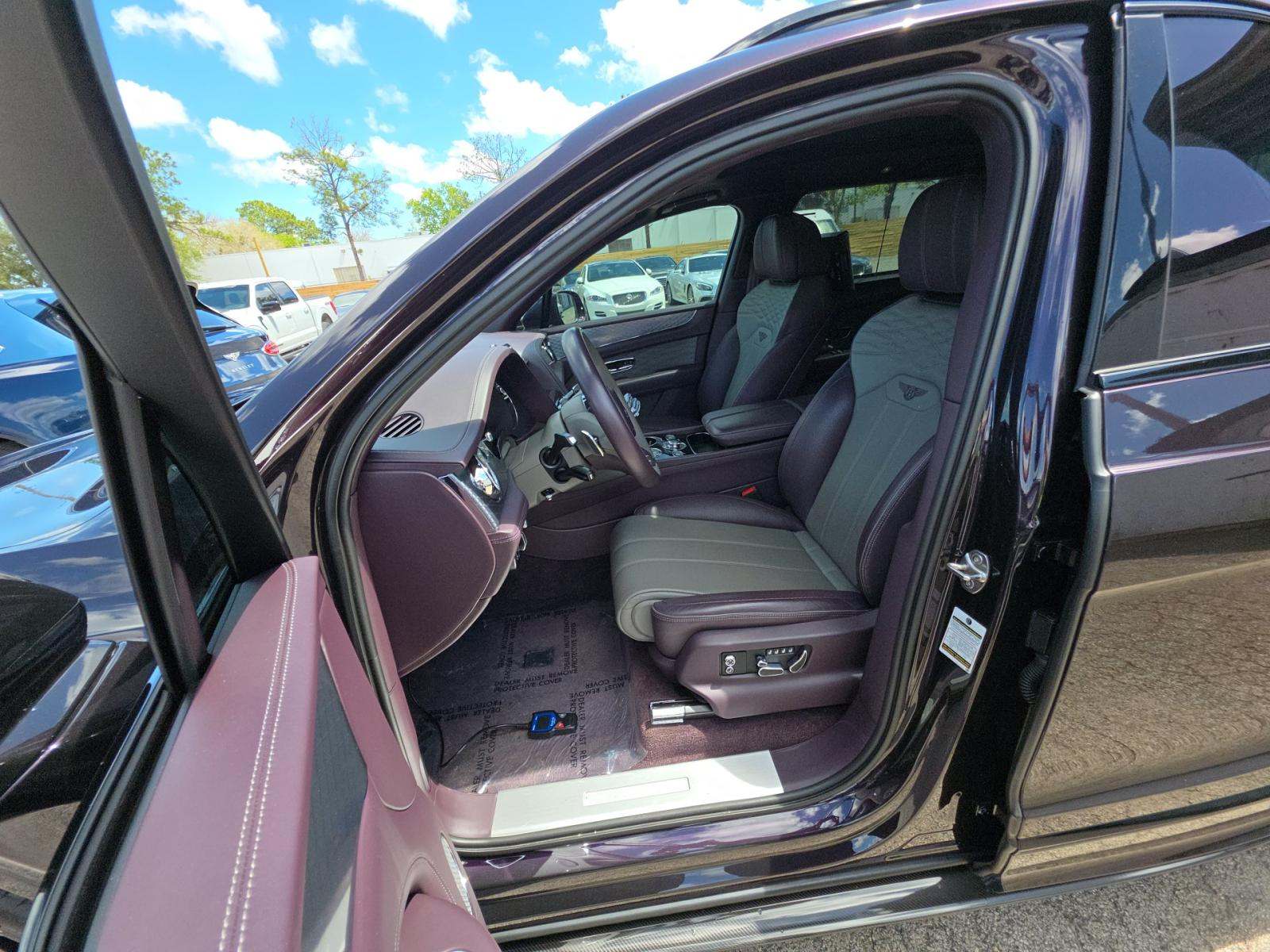 2023 Bentley Bentayga EWB Base AWD