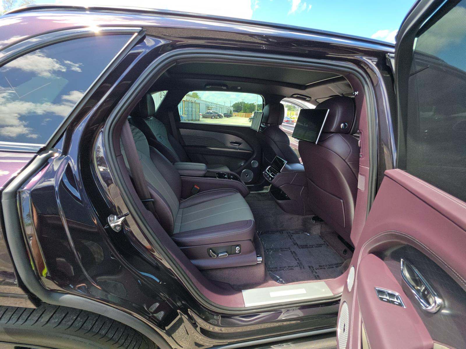 2023 Bentley Bentayga EWB Base AWD