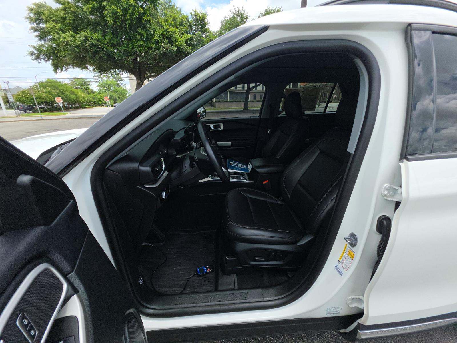 FORD EXPLORER - 2