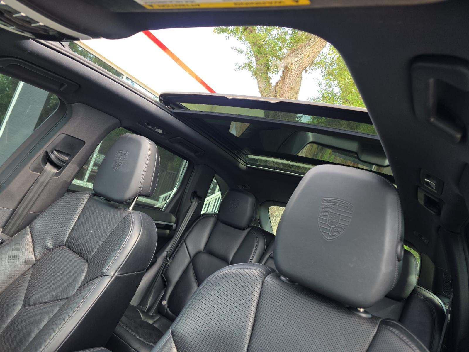PORSCHE CAYENNE - 7
