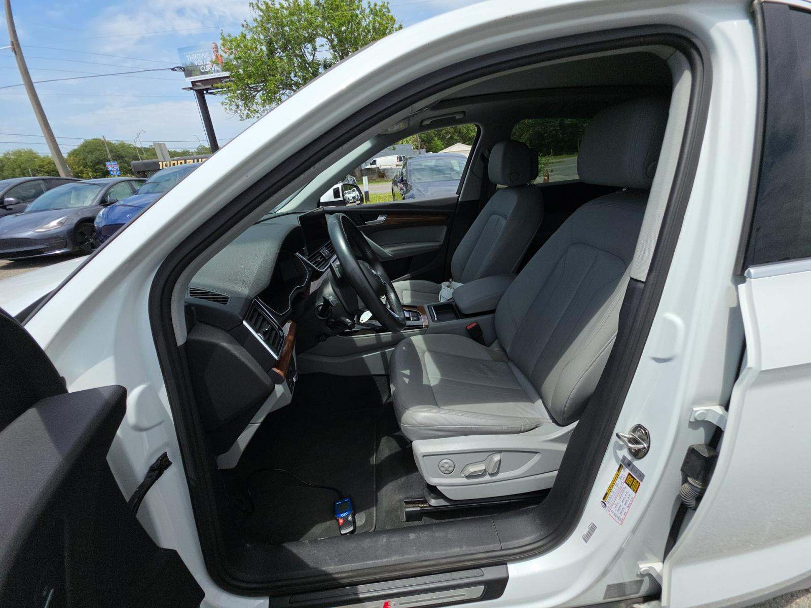 2022 Audi Q5 S line Premium Plus AWD
