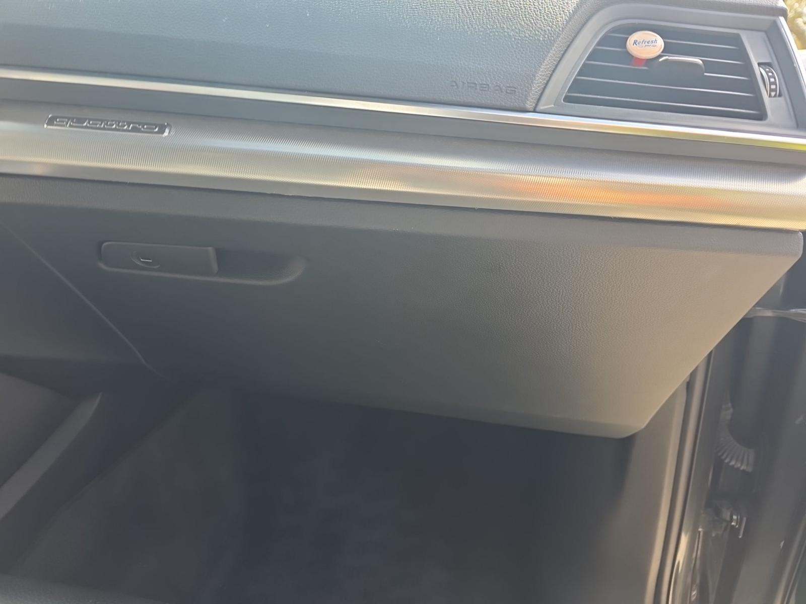 2020 Audi Q5 Titanium Premium Plus AWD
