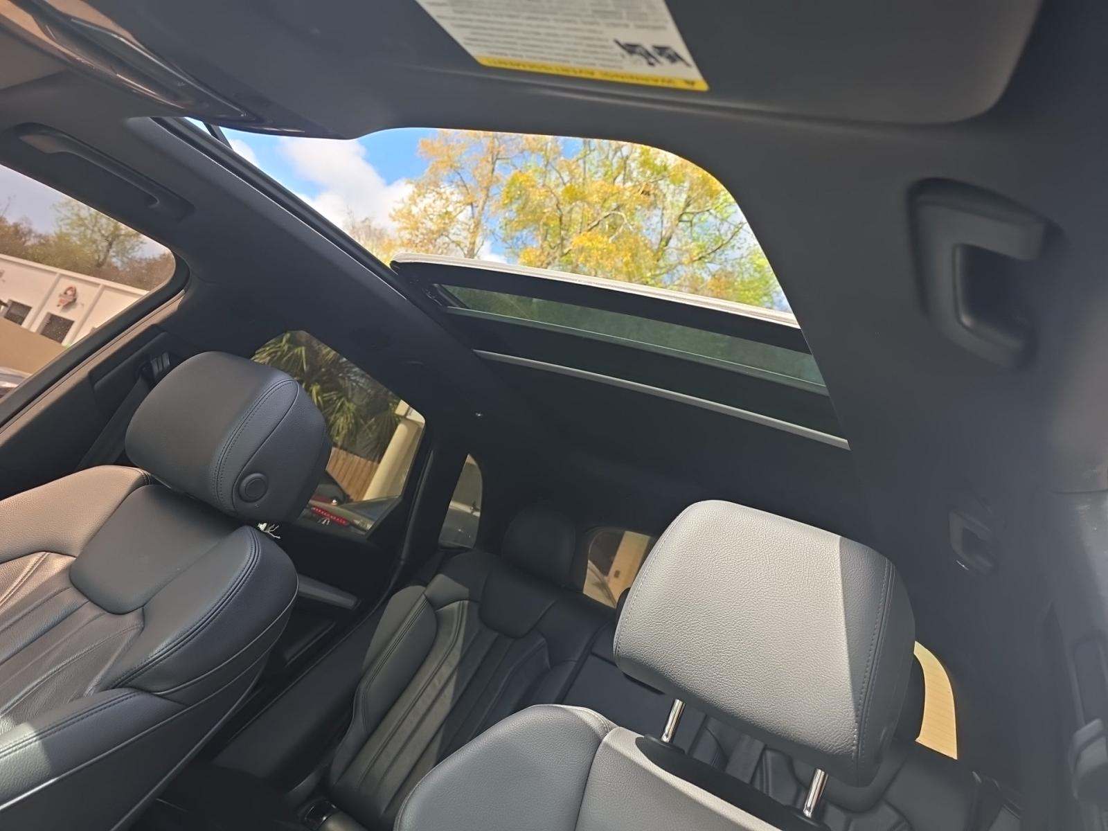 2020 Audi Q5 Titanium Premium Plus AWD
