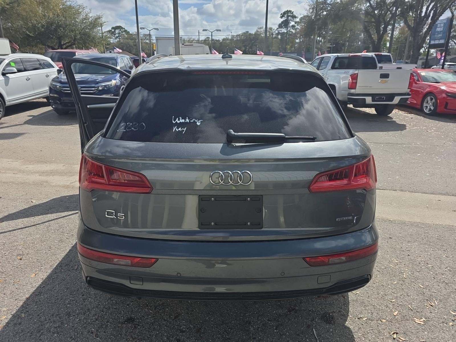 2020 Audi Q5 Titanium Premium Plus AWD
