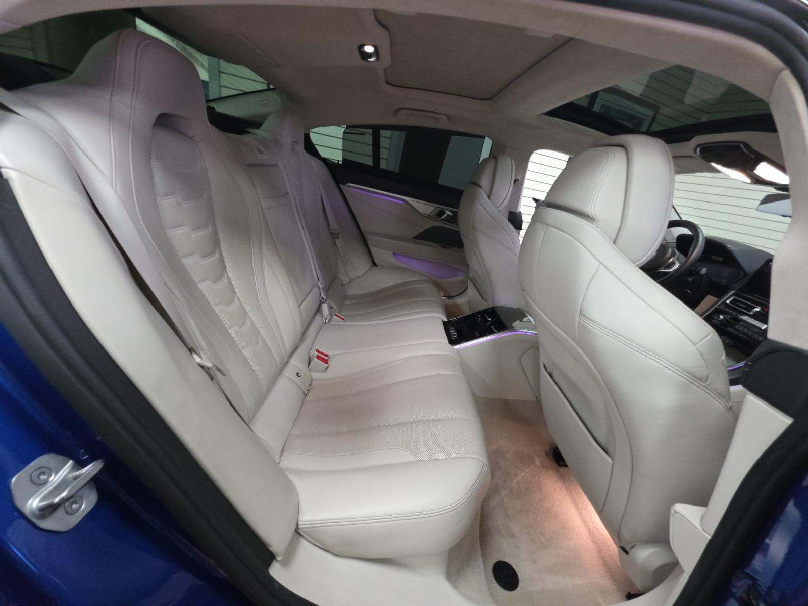 2023 BMW 8 Series 840i xDrive AWD