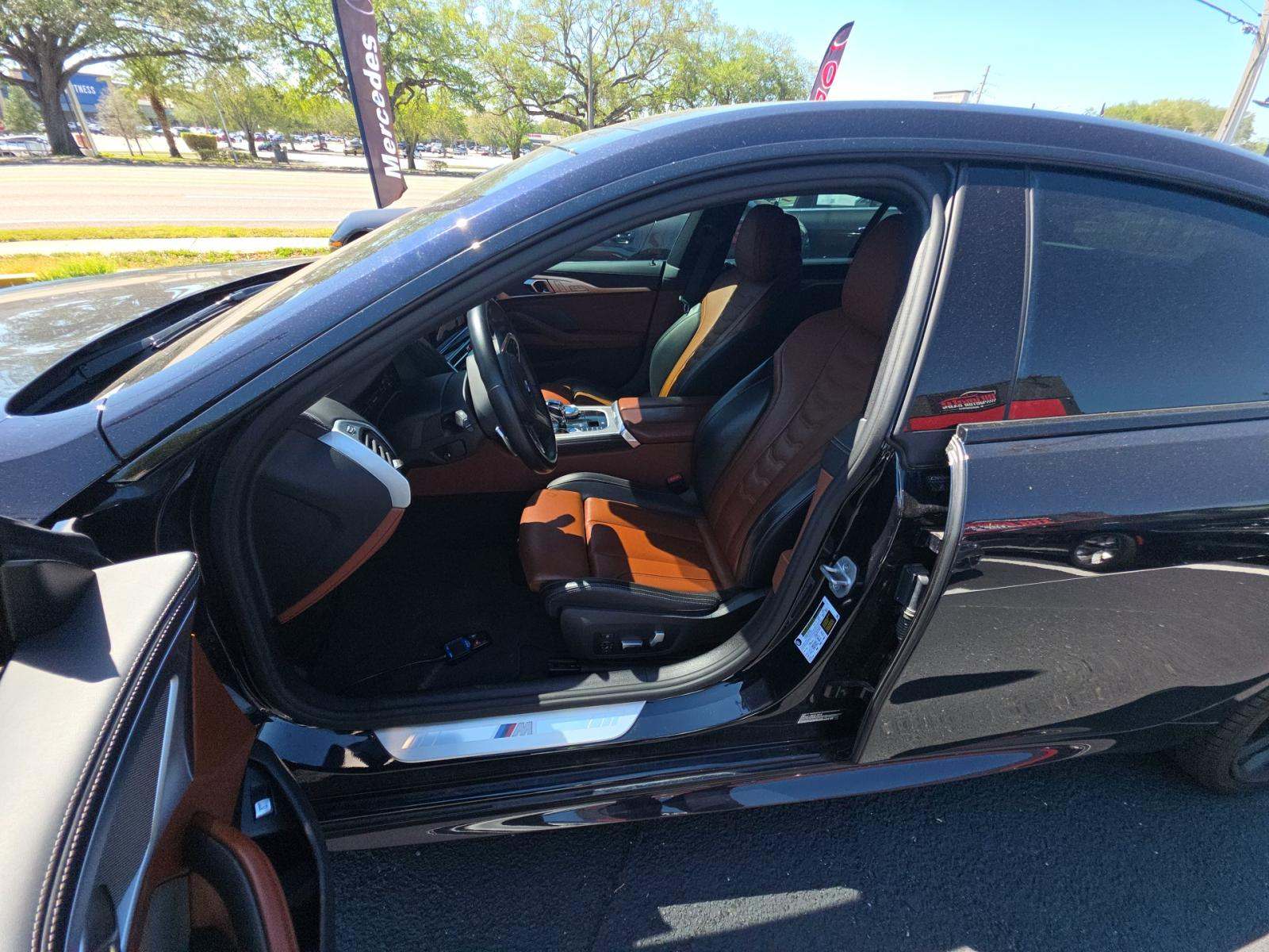 2024 BMW 8 Series 840i RWD