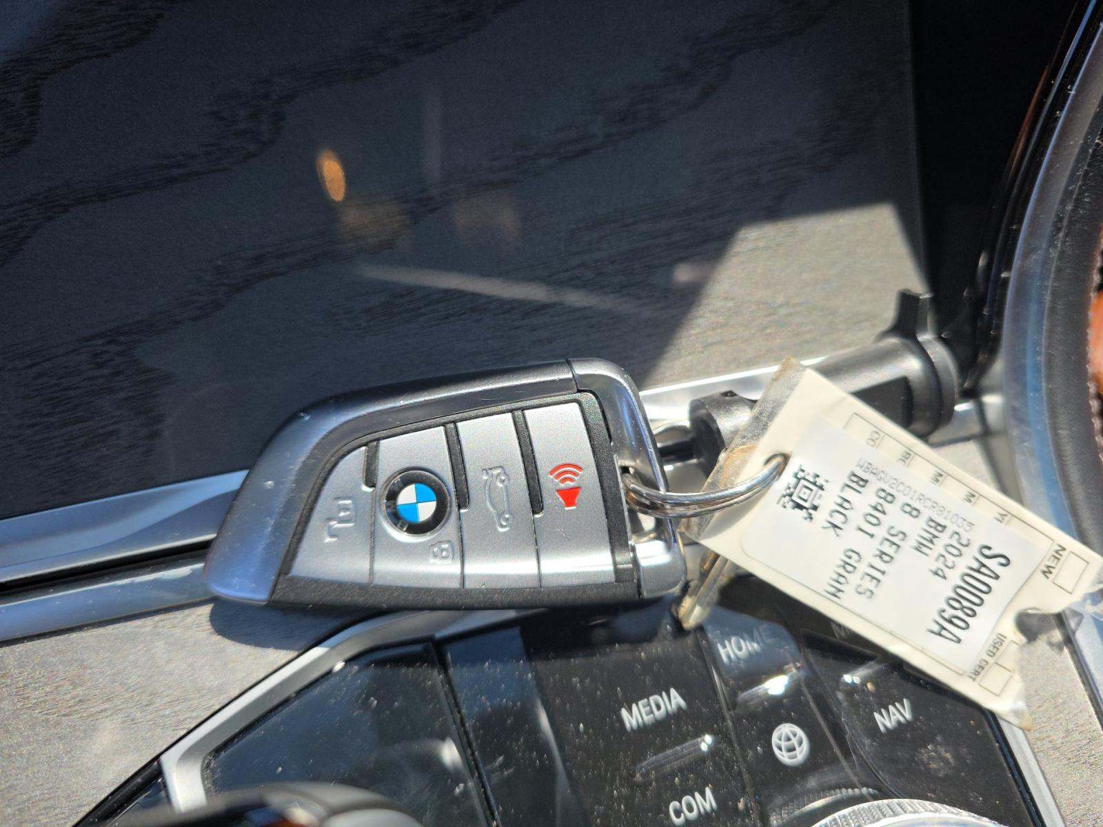2024 BMW 8 Series 840i RWD