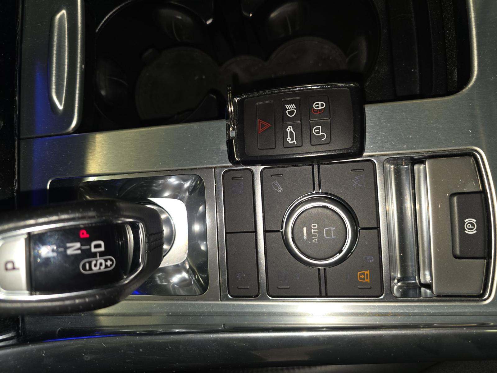 2020 Land Rover Range Rover Sport SVR AWD