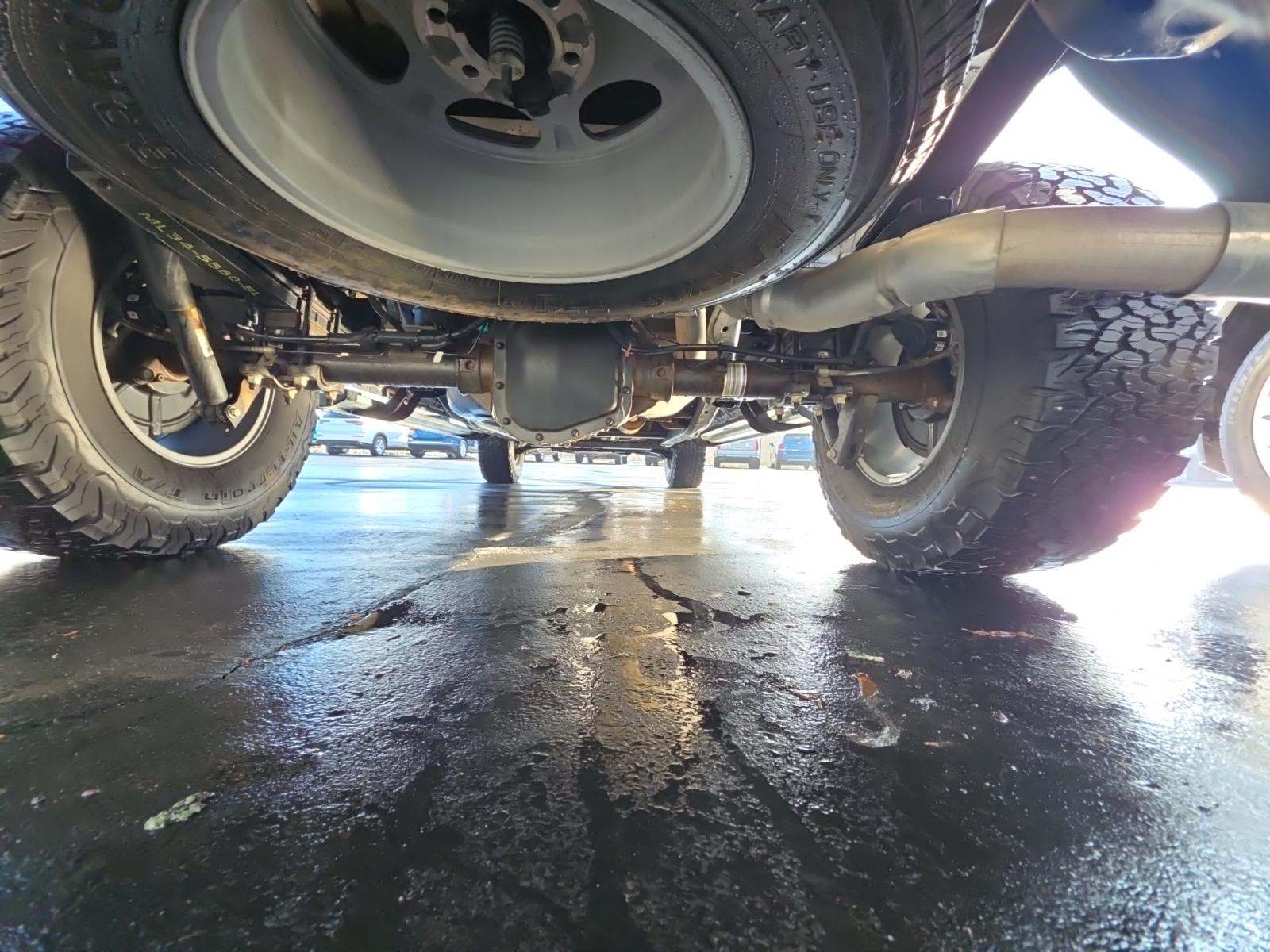 2023 Ford F-150 Lariat AWD