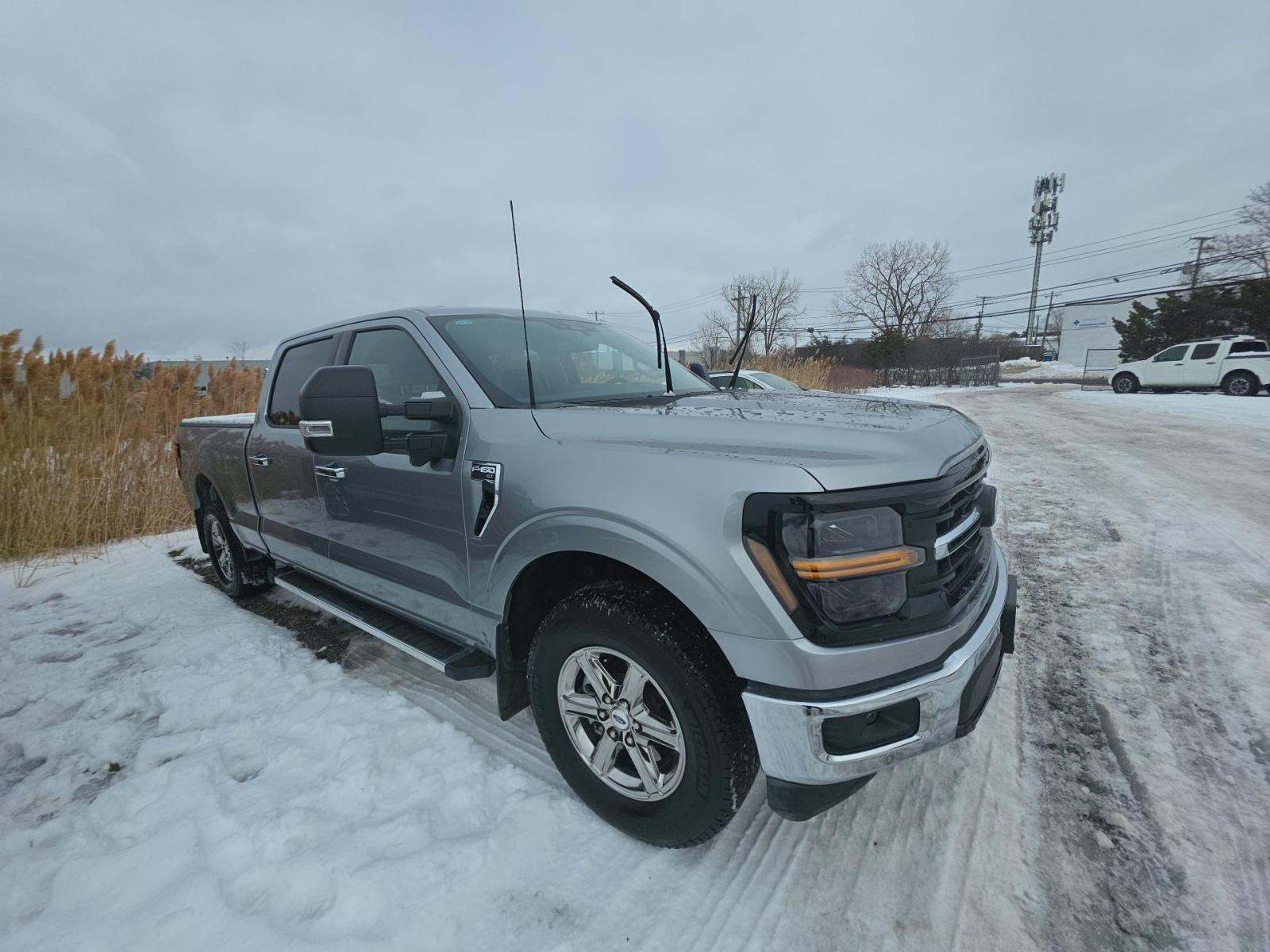 2024 Ford F-150 XLT AWD