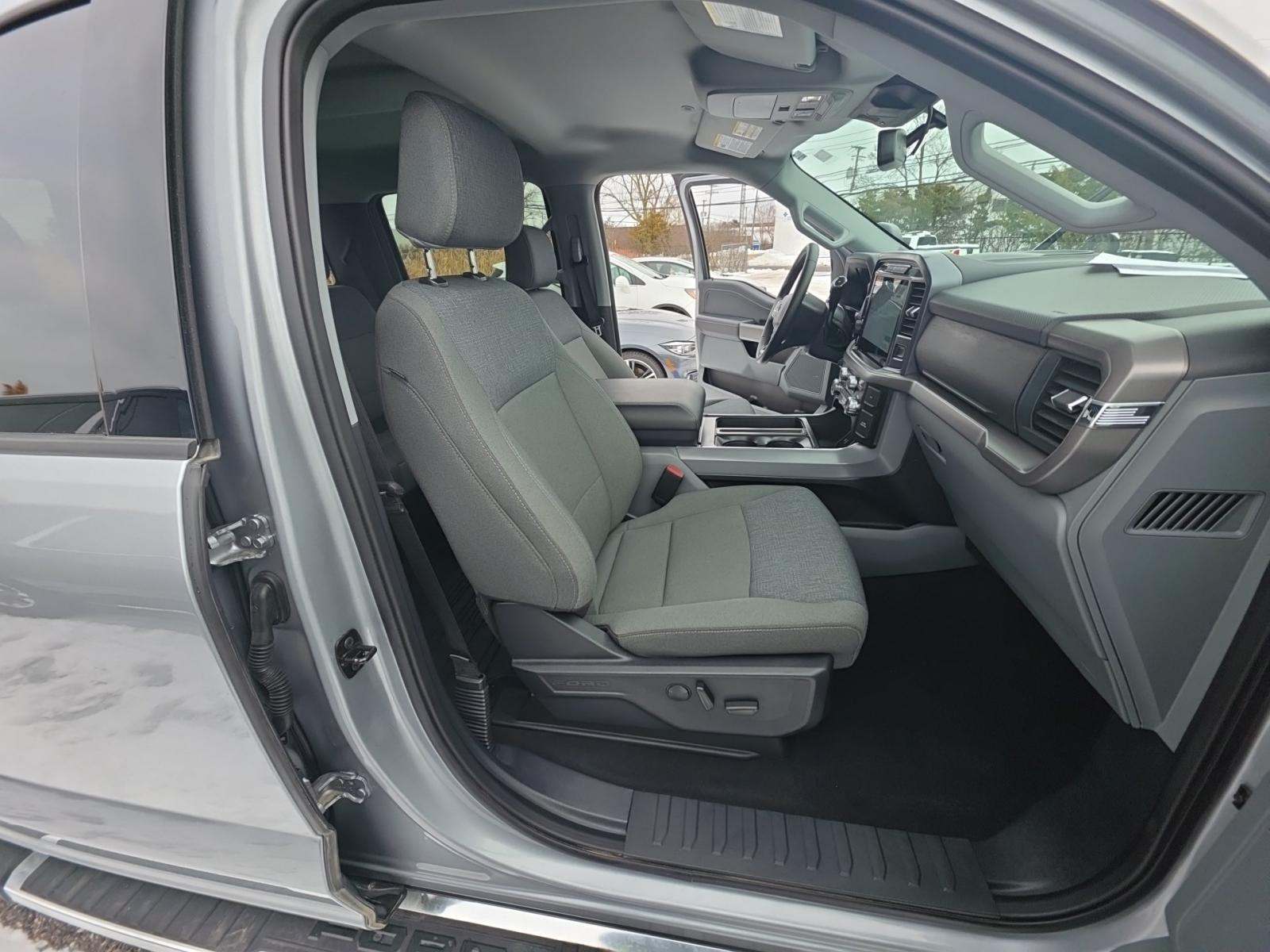 2024 Ford F-150 XLT AWD