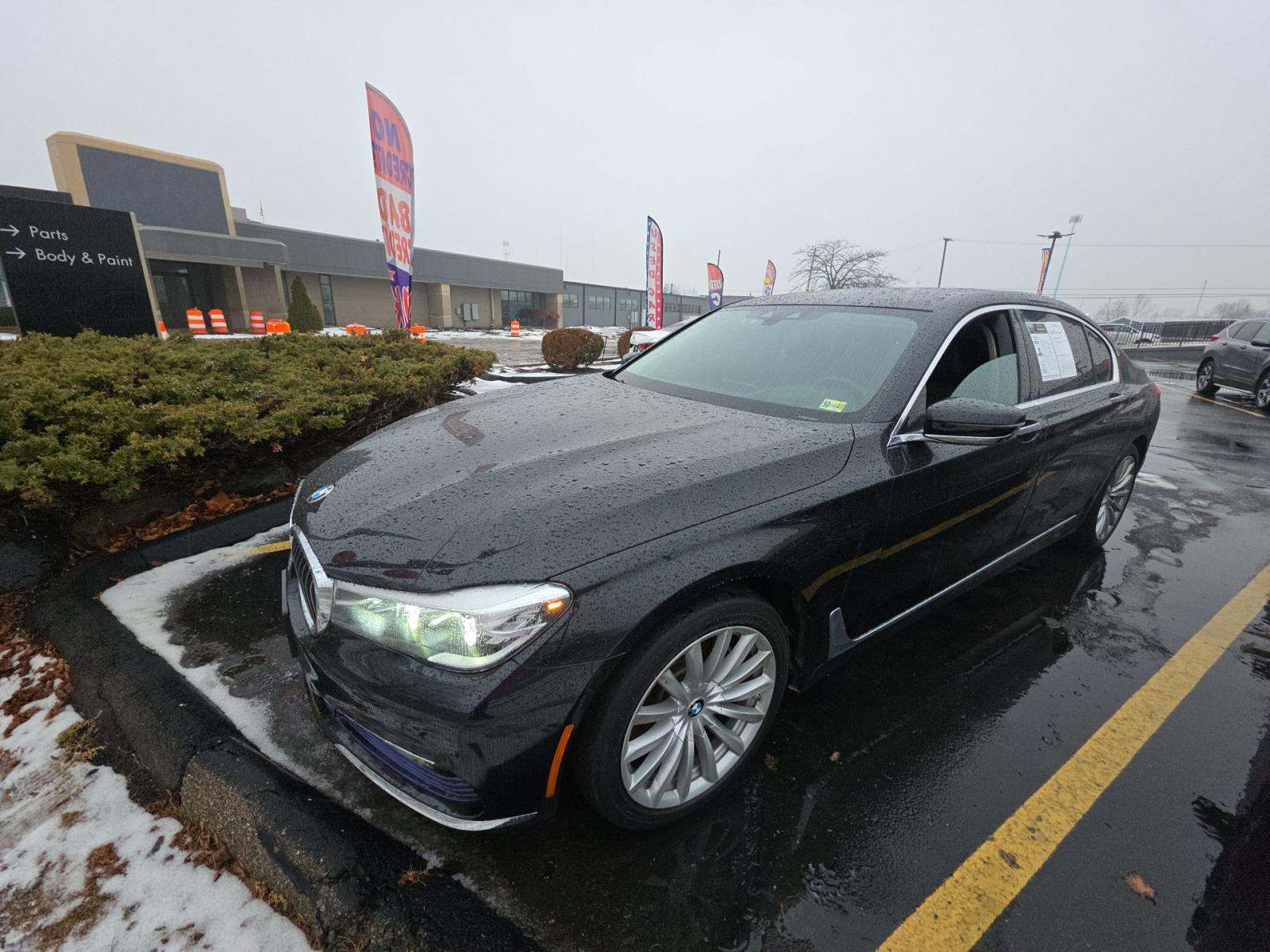 2017 BMW 7 Series Sedan 740i xDrive