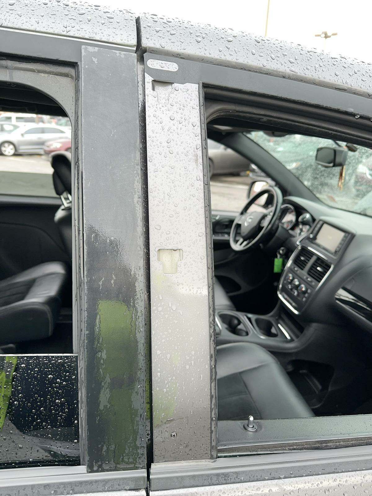 2017 Dodge Grand Caravan SXT FWD