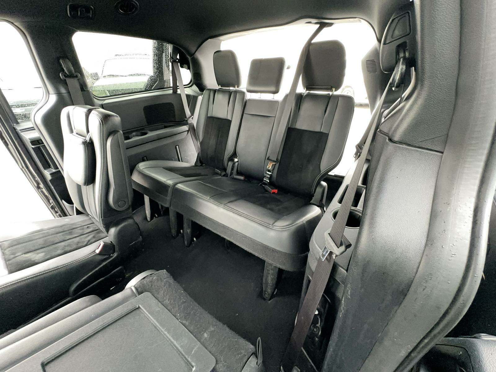 2017 Dodge Grand Caravan SXT FWD