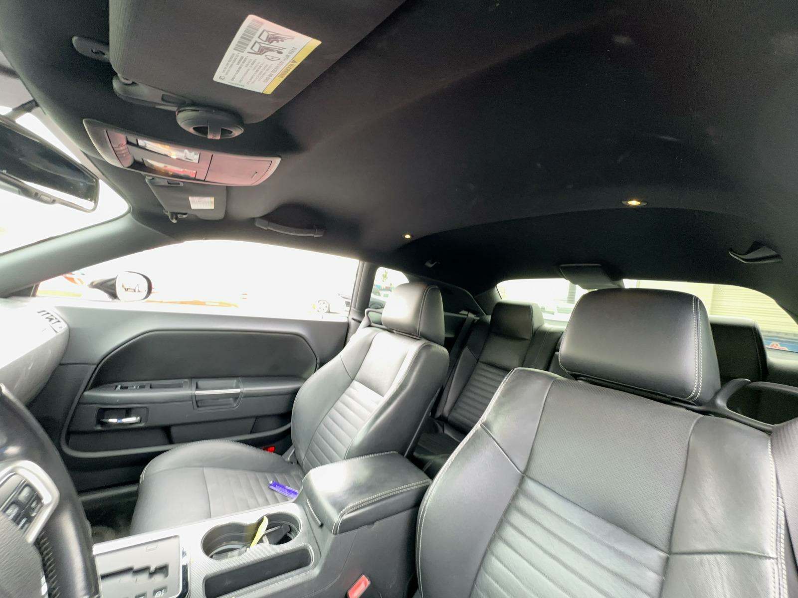 2011 Dodge Challenger R/T Classic RWD