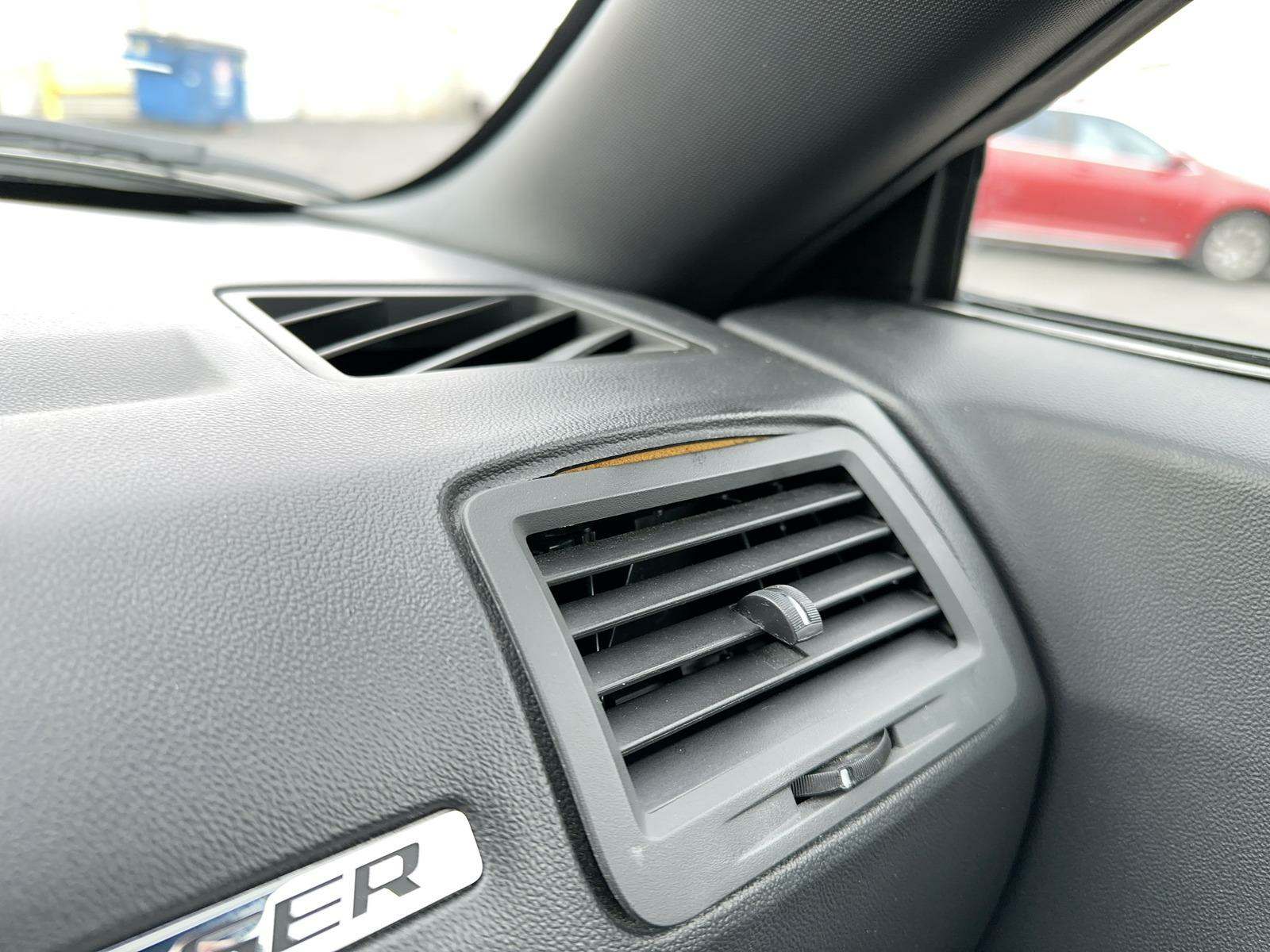 2011 Dodge Challenger R/T Classic RWD