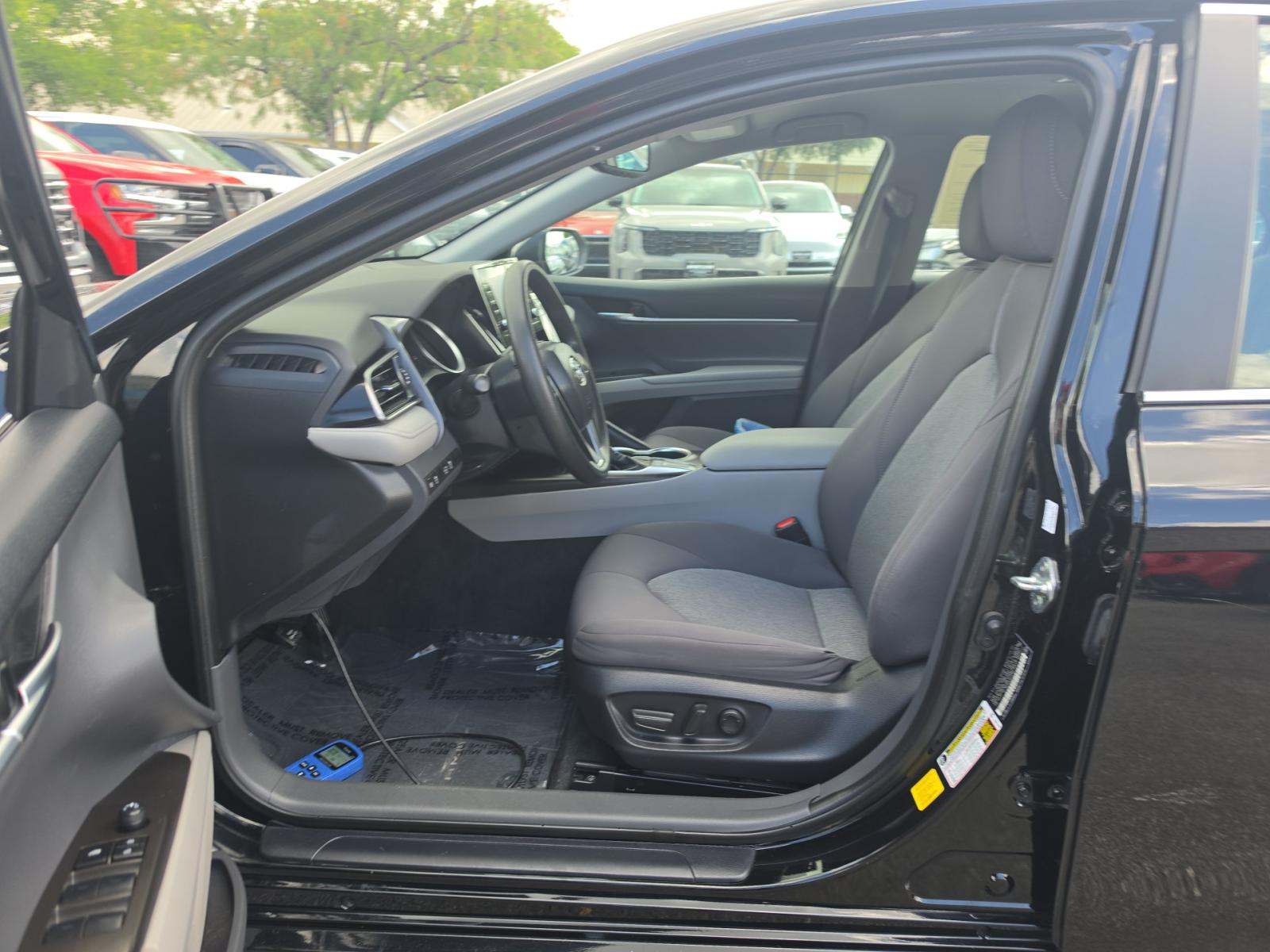 2023 Toyota Camry LE FWD