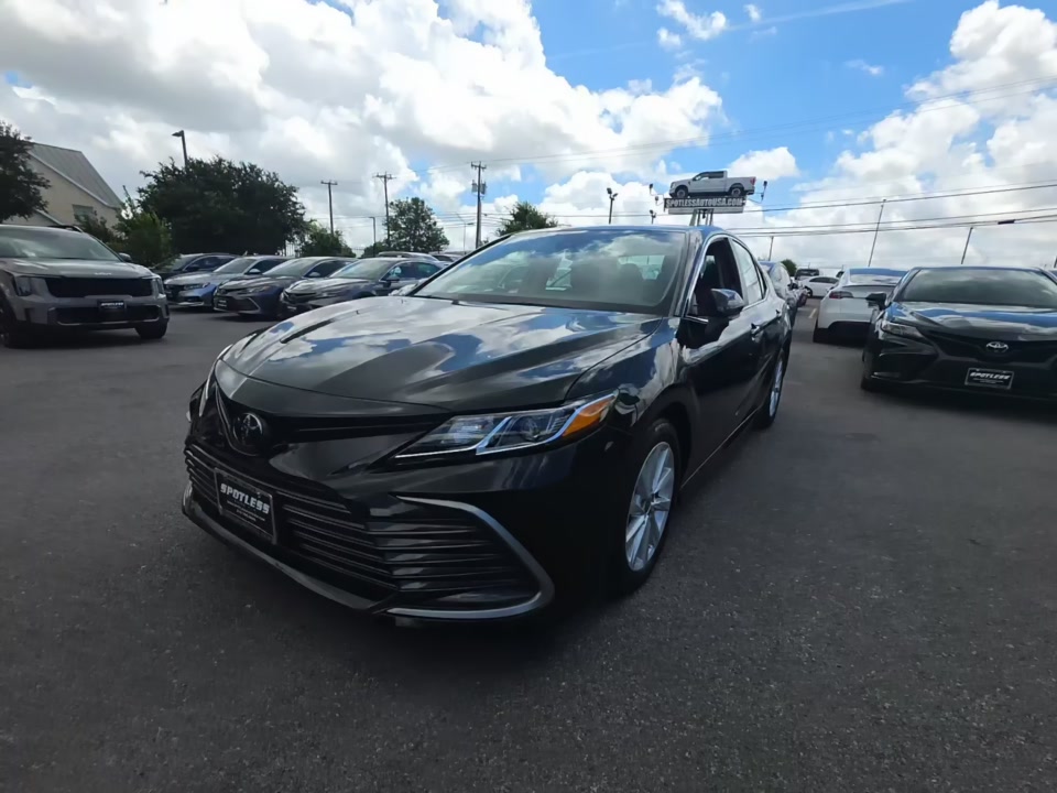2023 Toyota Camry LE FWD
