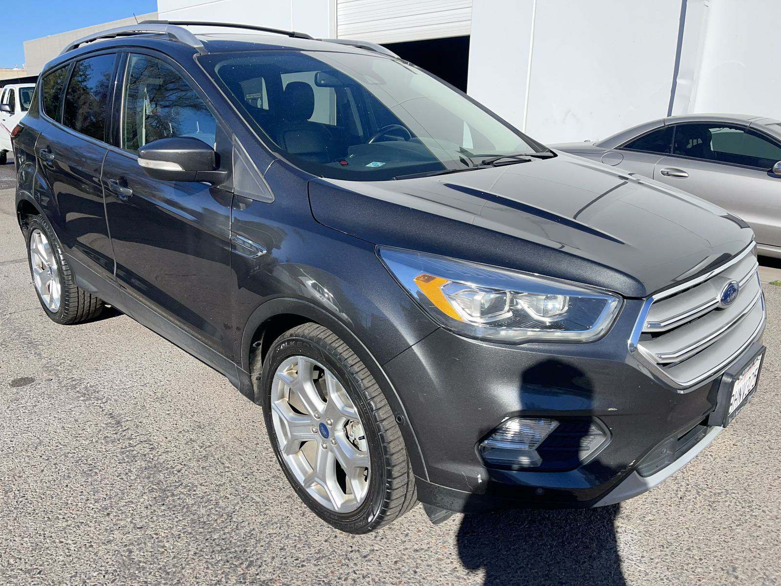 2019 Ford Escape Titanium FWD