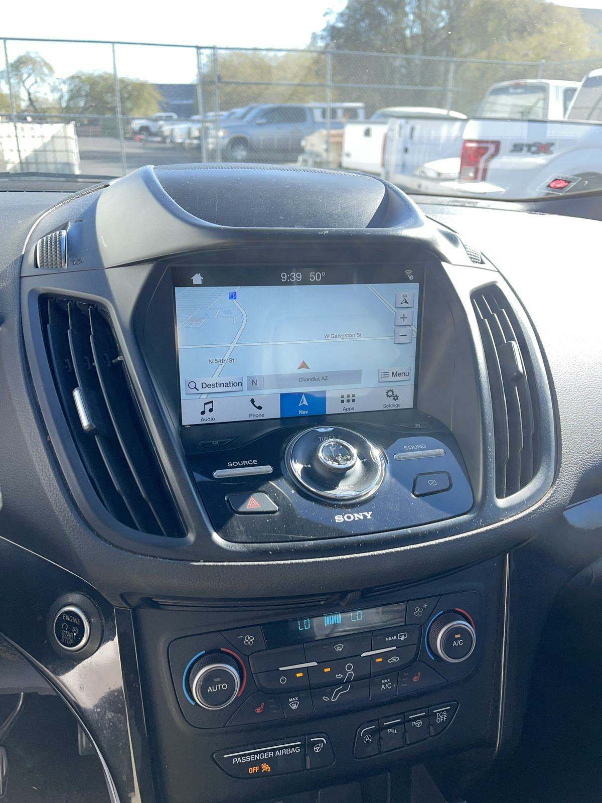 2019 Ford Escape Titanium FWD