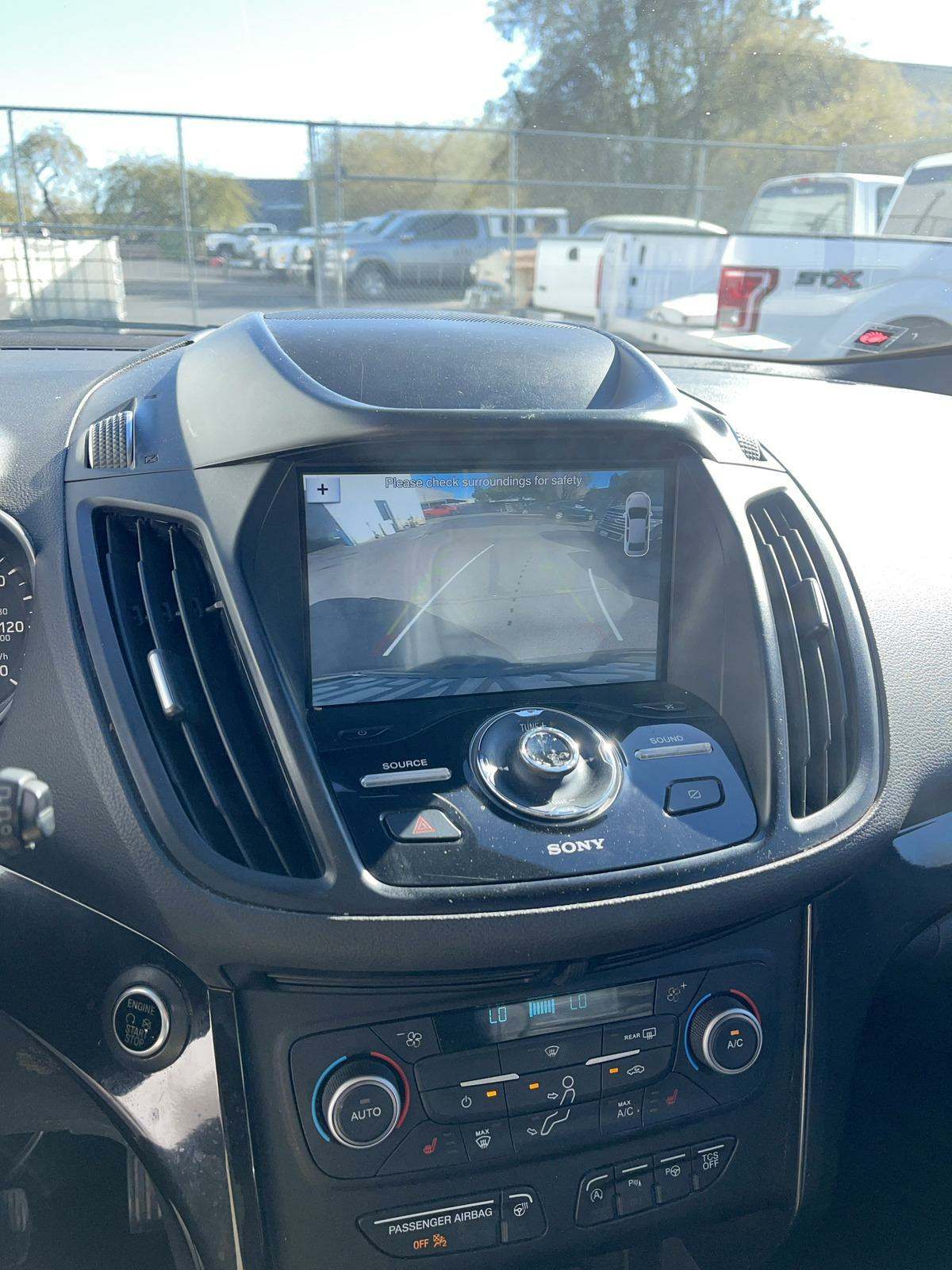 2019 Ford Escape Titanium FWD