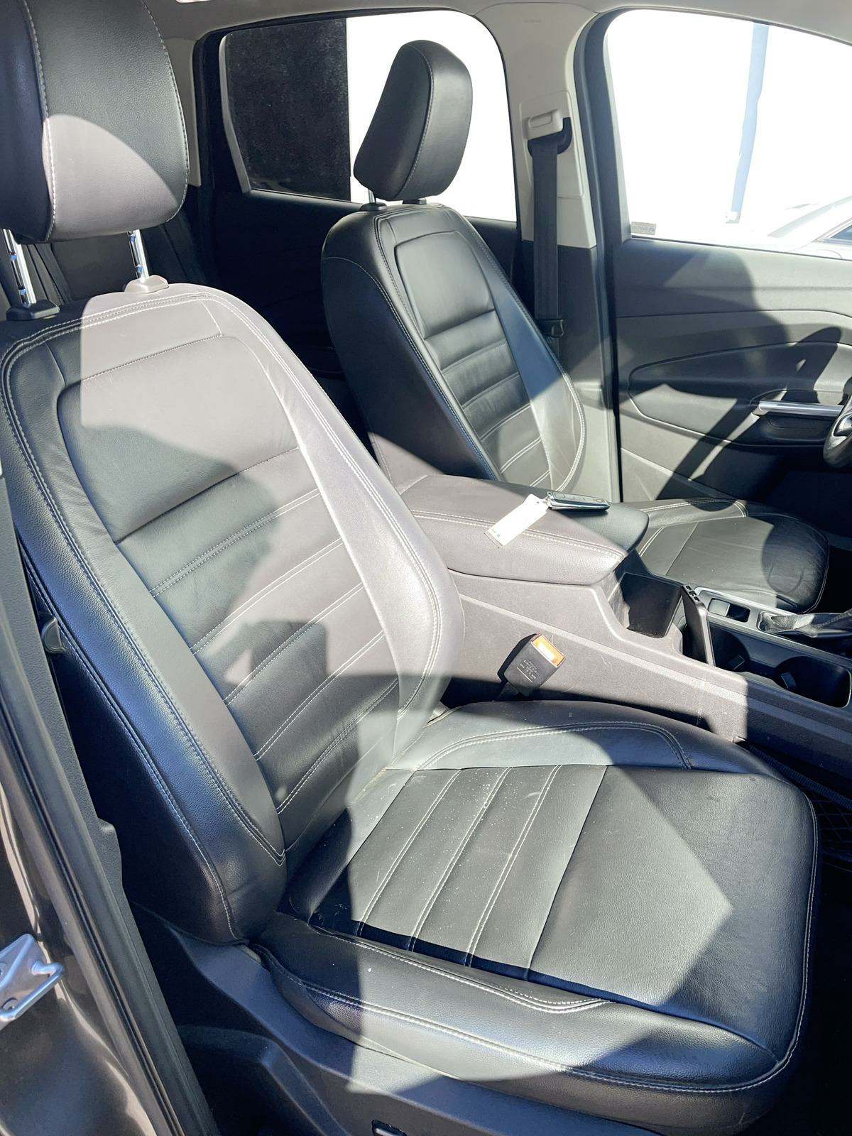 2019 Ford Escape Titanium FWD