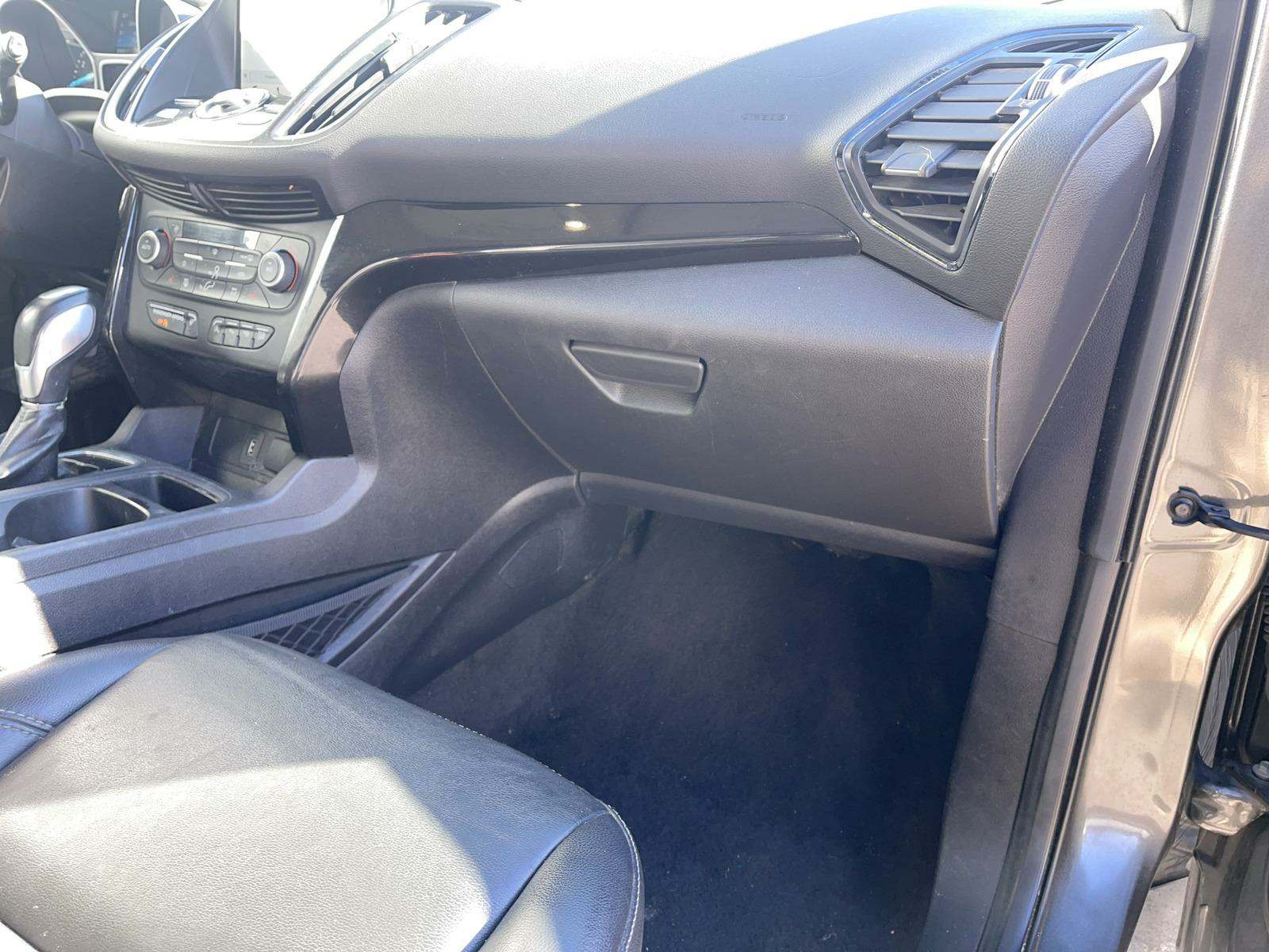 2019 Ford Escape Titanium FWD