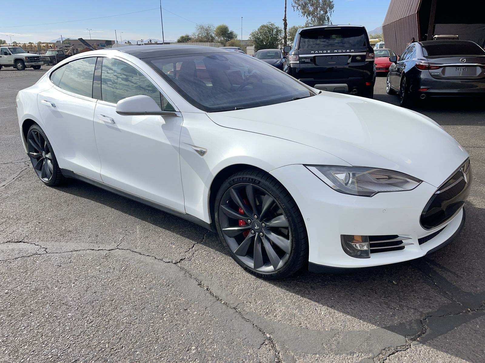 2015 Tesla Model S P85D AWD
