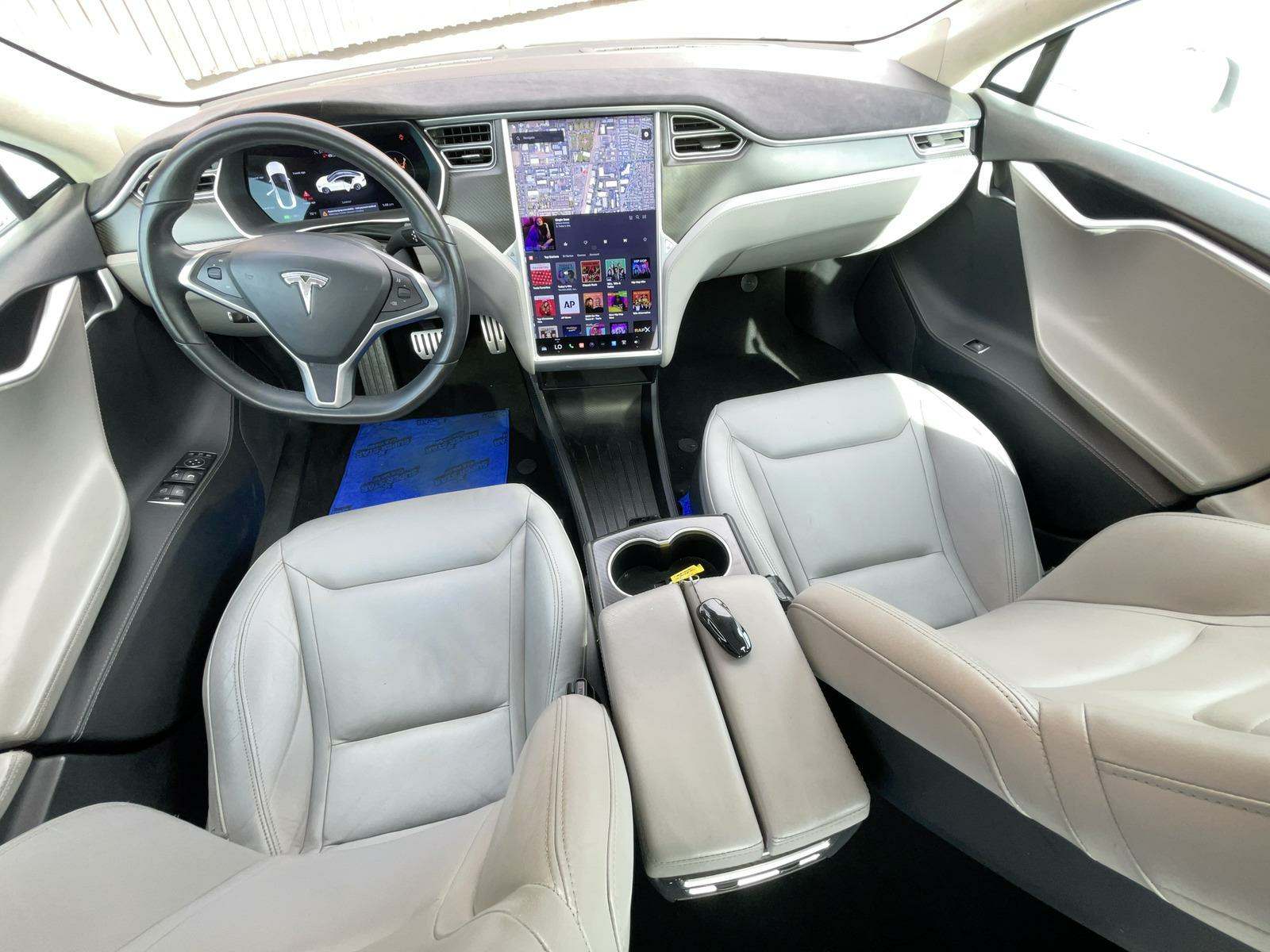 2015 Tesla Model S P85D AWD