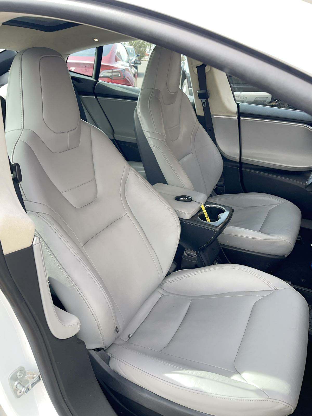 2015 Tesla Model S P85D AWD