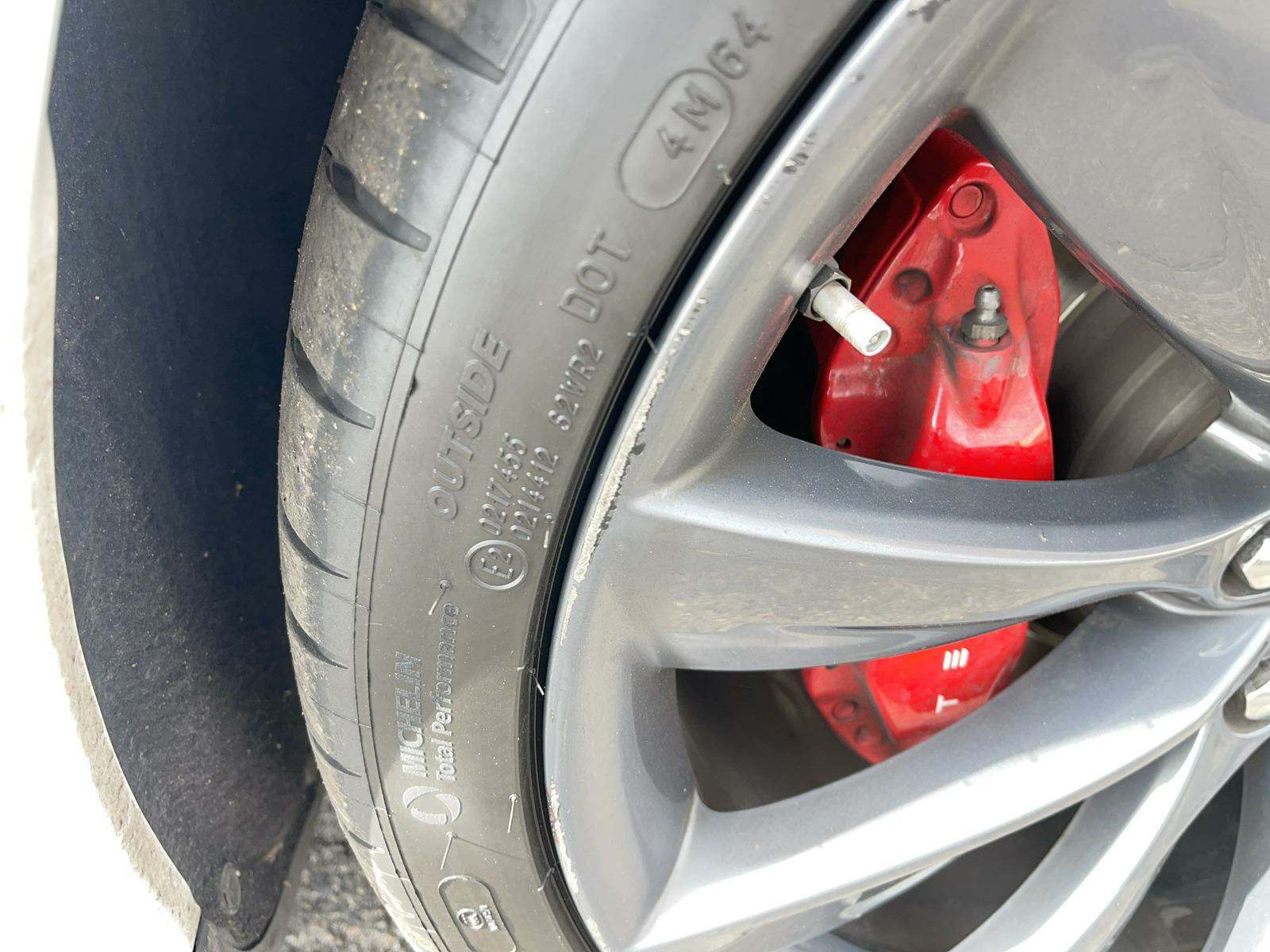 2015 Tesla Model S P85D AWD