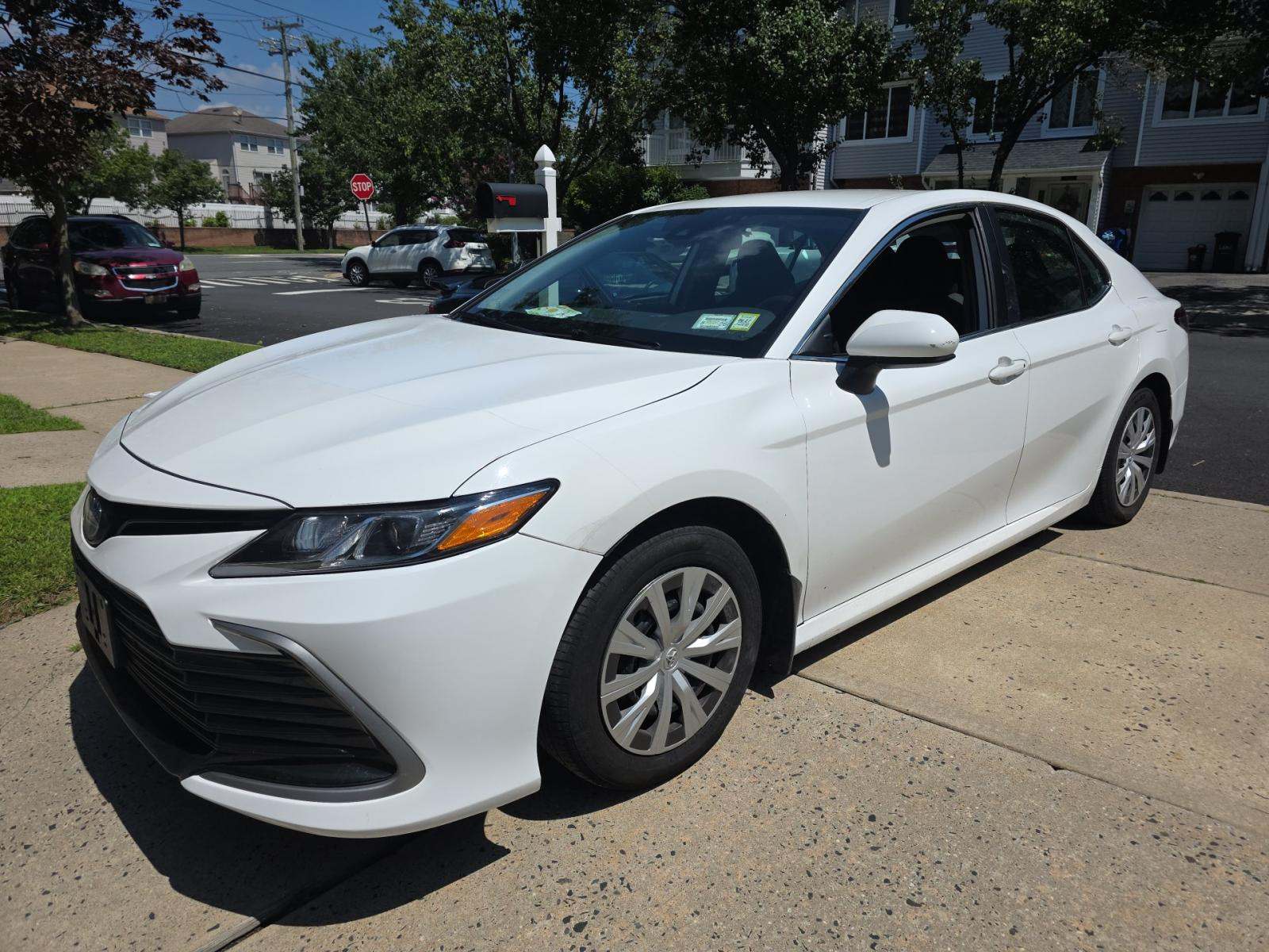 2023 Toyota Camry Hybrid LE FWD
