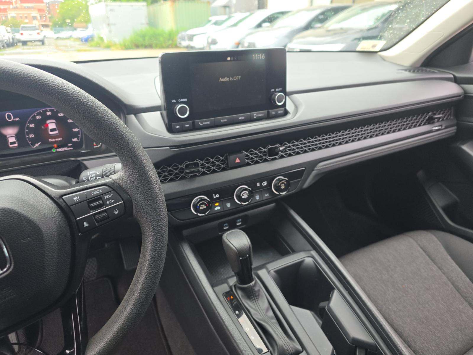 2023 Honda Accord LX FWD