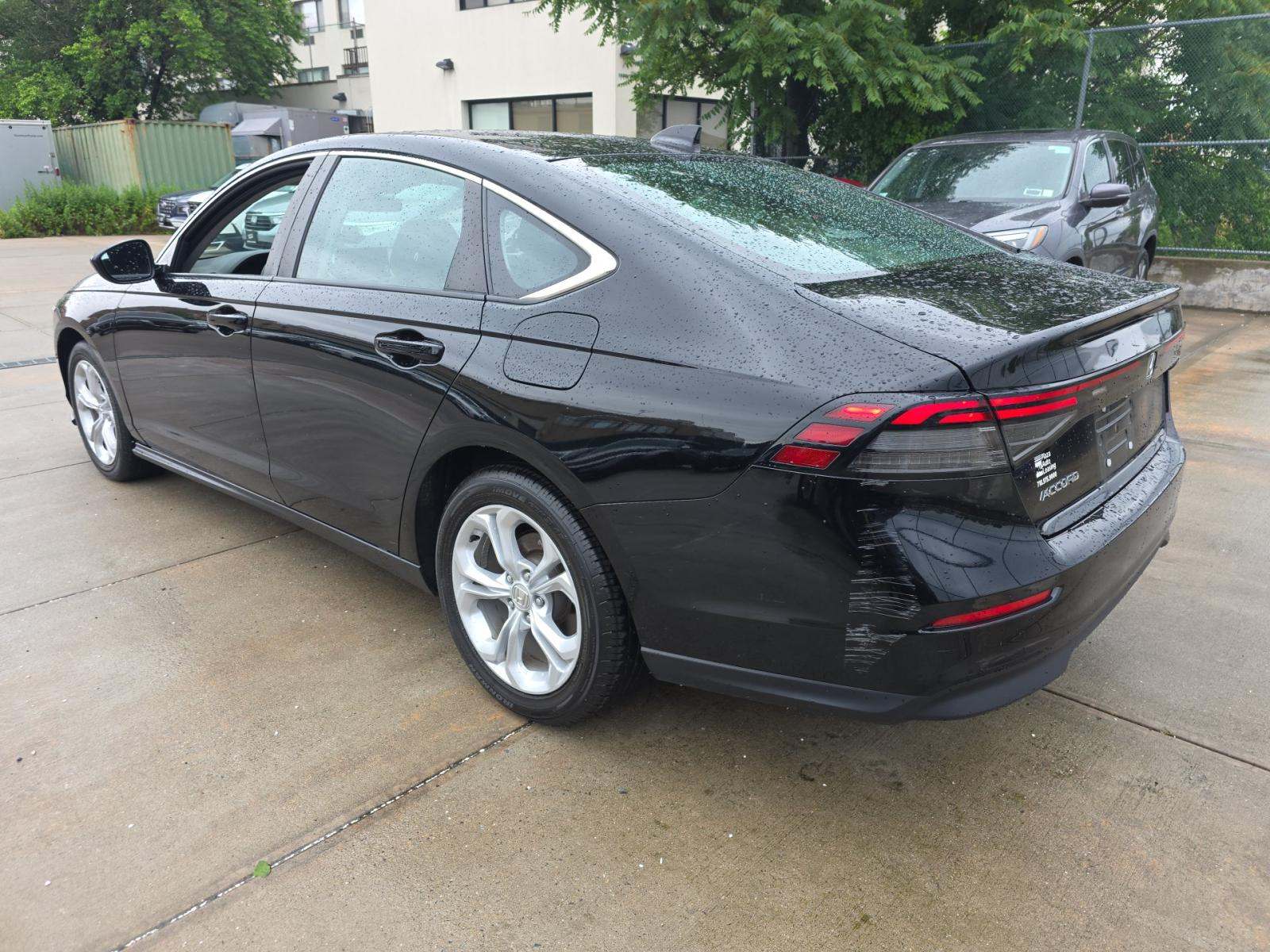 2023 Honda Accord LX FWD