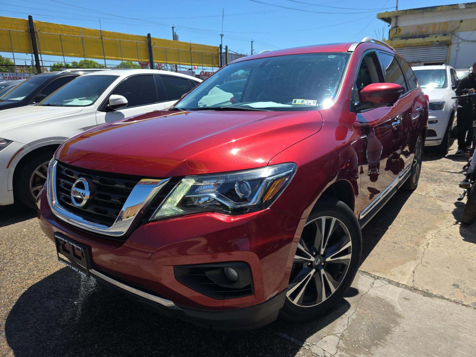 2017 Nissan Pathfinder Platinum AWD