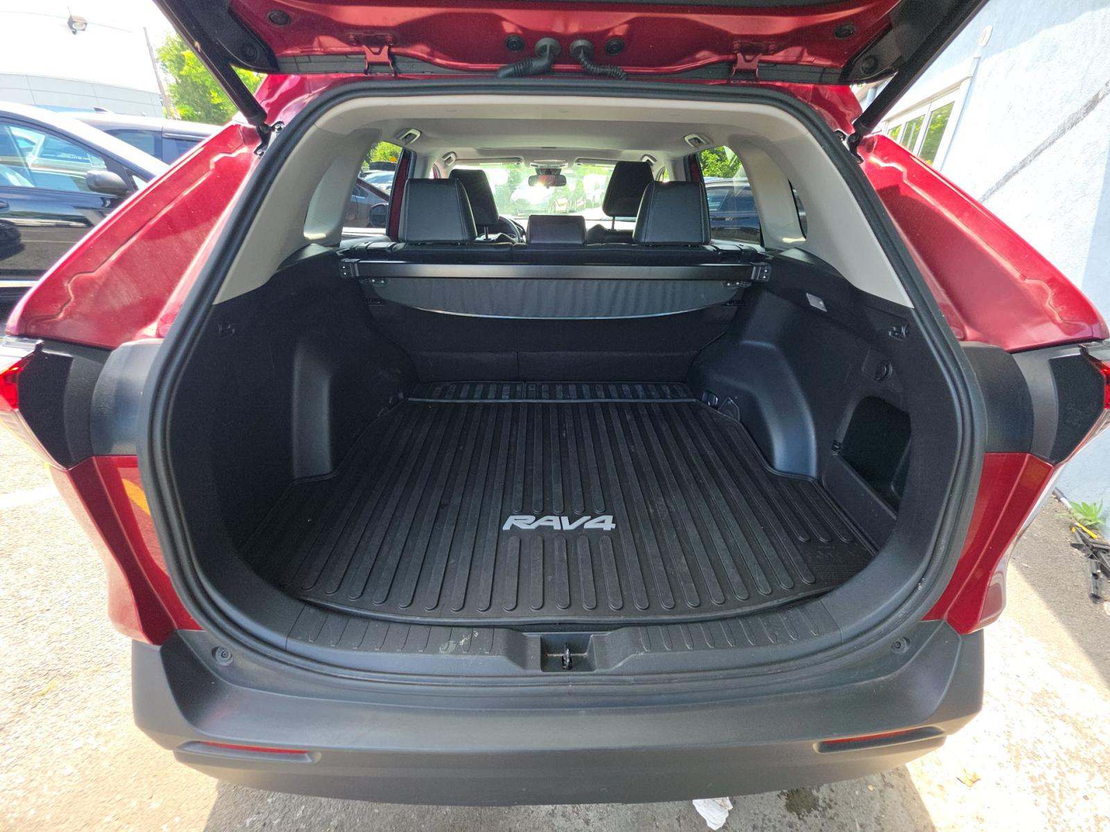 2019 Toyota RAV4 XLE Premium AWD
