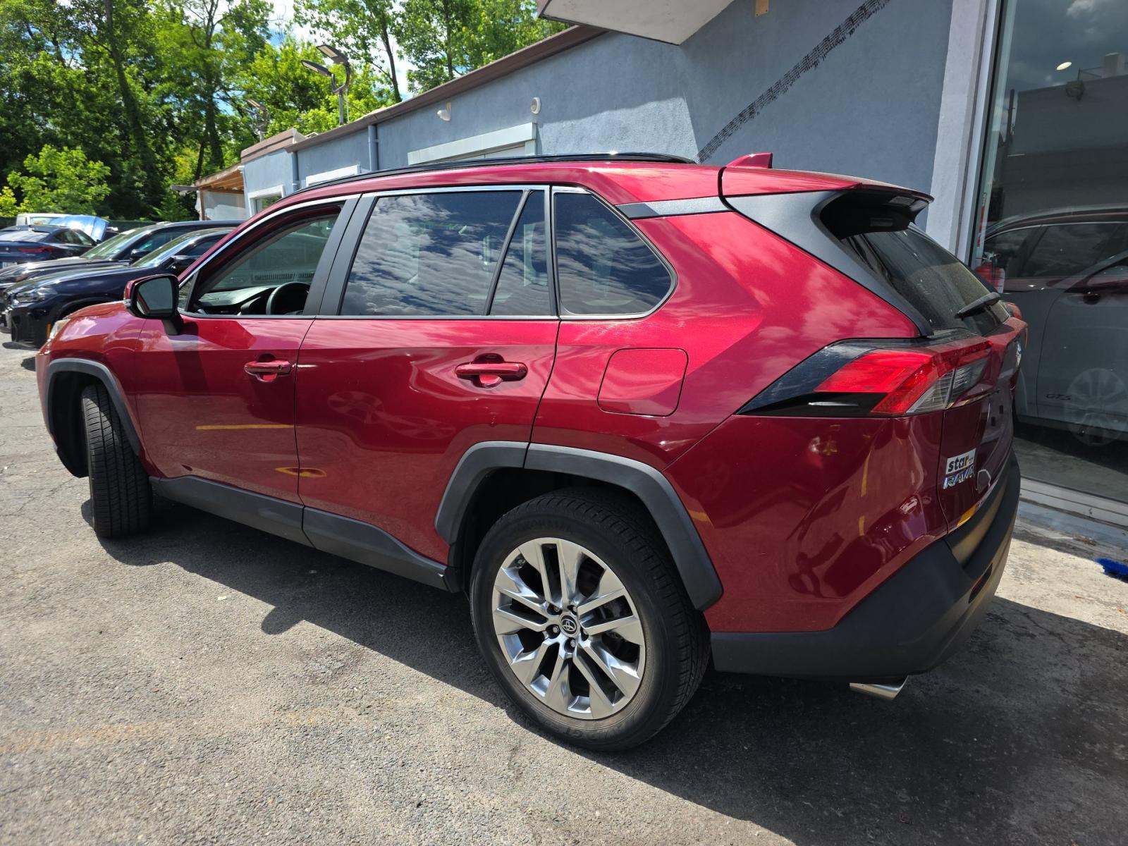 2019 Toyota RAV4 XLE Premium AWD