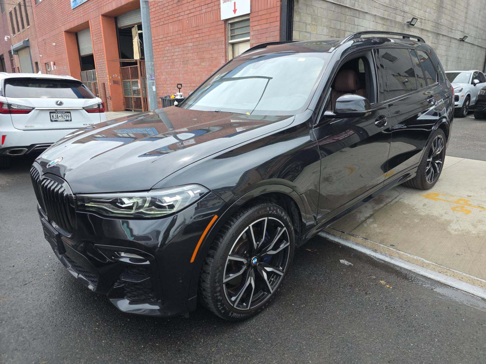 2022 BMW X7 xDrive40i AWD